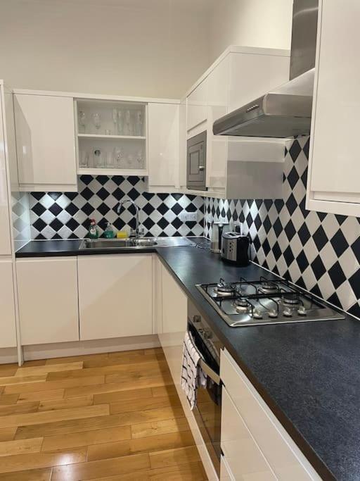 Apartament Beautiful 1 Bed Flat 2 Minute Walk To Camden Station Londyn Zewnętrze zdjęcie